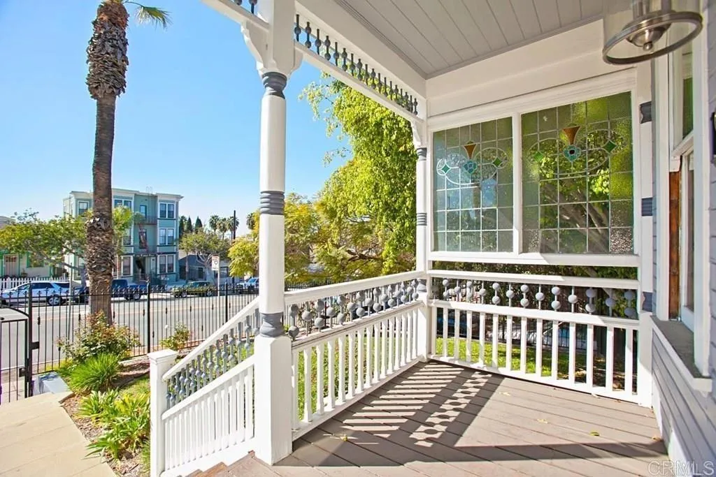 https://cdn.realtyfeed.com/cdn/127/306626823/d163fd748b09ea0b0b5df104e75b6134.webp