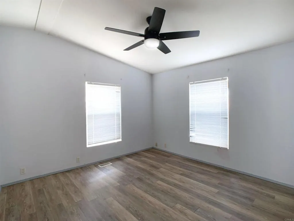 https://cdn.realtyfeed.com/cdn/127/306626851/ec3808099fdd08330d5031290b554247.webp