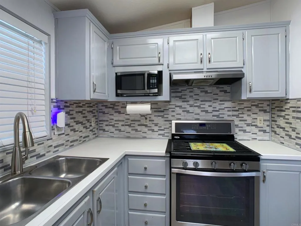 https://cdn.realtyfeed.com/cdn/127/306626851/f5e67f09ff876b053d79ec3455b3a6c9.webp