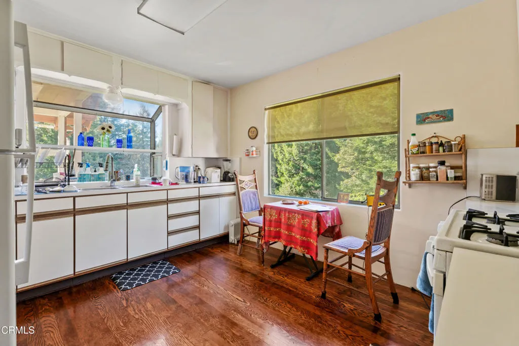 10250 Nichols Lane, Mendocino, CA 95460 - Photo 5 of 40, Mendocino, CA
