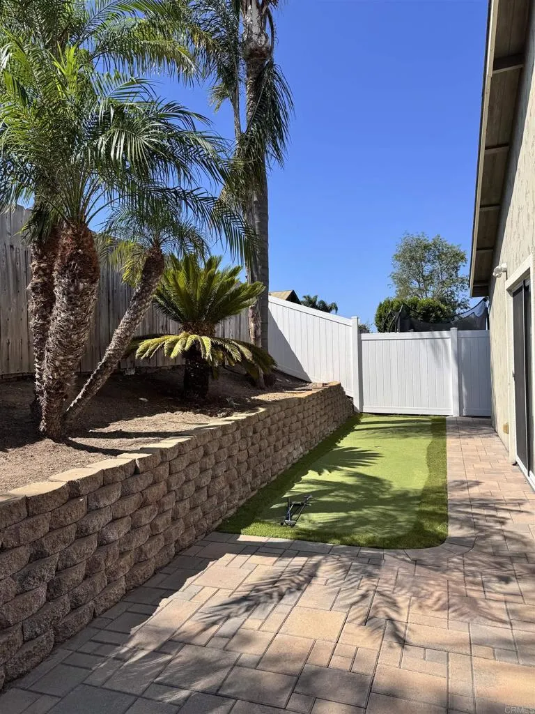 https://cdn.realtyfeed.com/cdn/127/306626866/25b887db5fe116488d3623d99db5ed14.webp