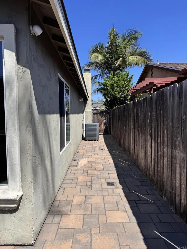 https://cdn.realtyfeed.com/cdn/127/306626866/2df9f9a17dadbe7bd93427c944011811.webp