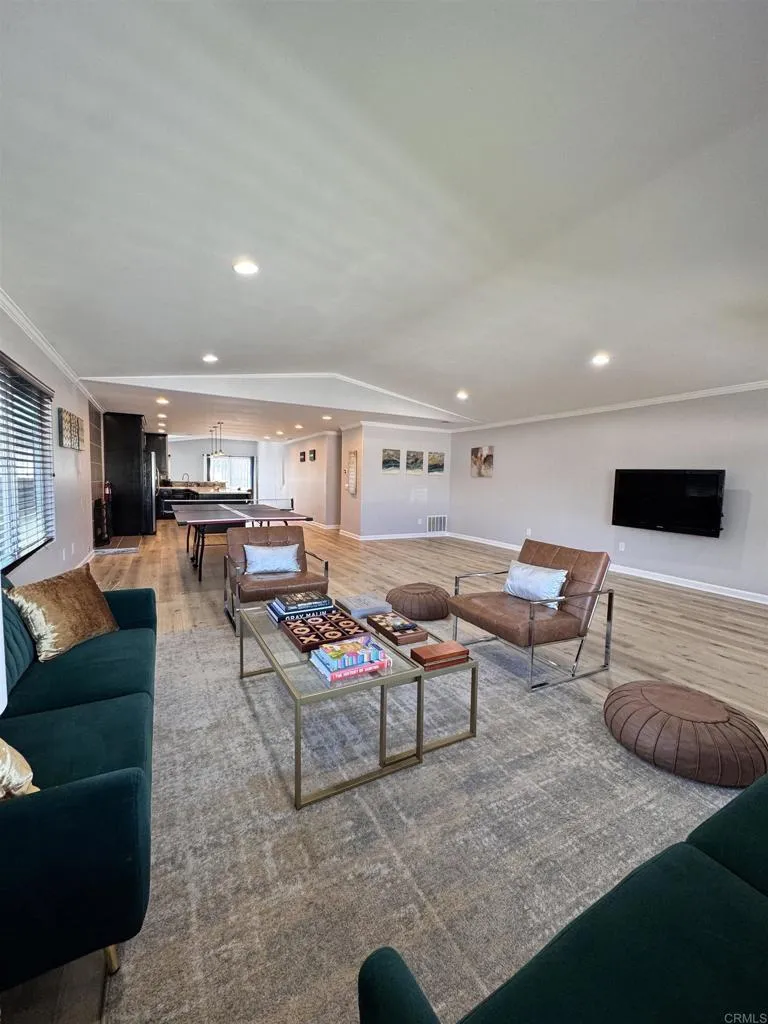 https://cdn.realtyfeed.com/cdn/127/306626866/916950a83e066f35b6b8fb65a509d48f.webp