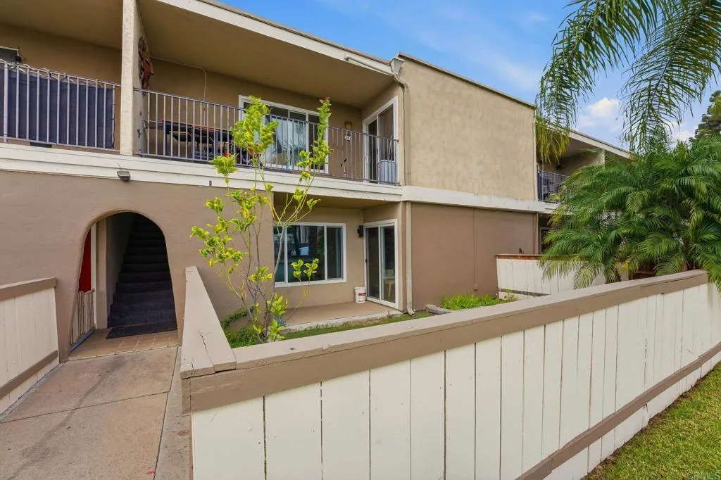 https://cdn.realtyfeed.com/cdn/127/306626880/0c415fde8a4b6acae5c1a6b124da7132.webp