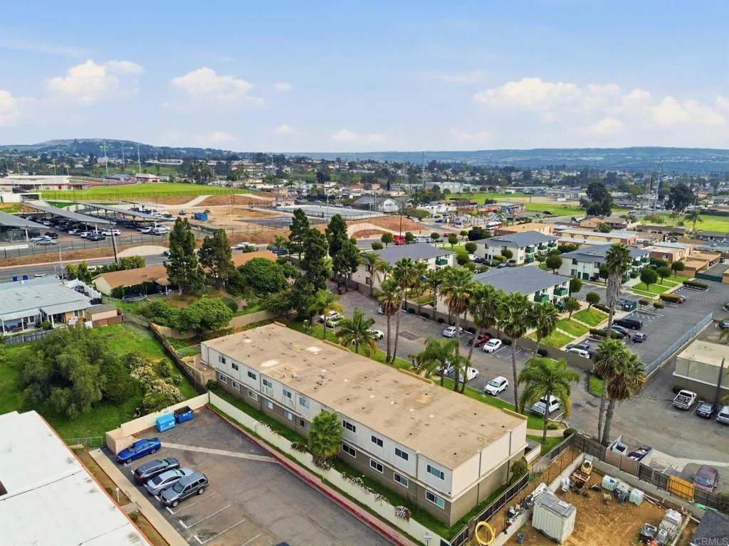 https://cdn.realtyfeed.com/cdn/127/306626880/8d3186b722194ac6fd75311274023515.webp
