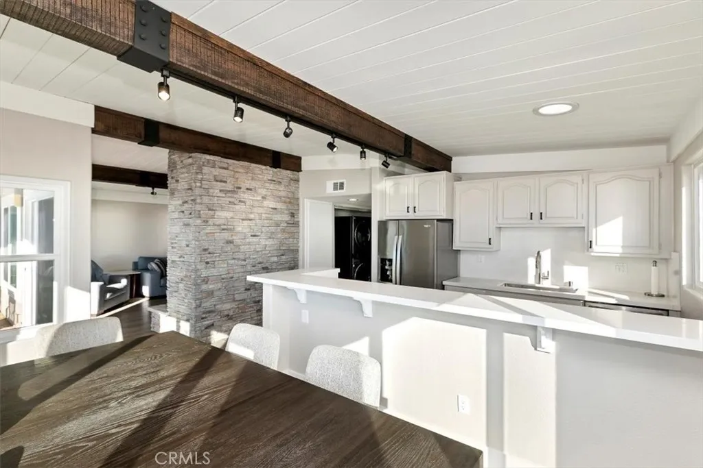 Photo #4: SW26015749 Listing: Photo #4