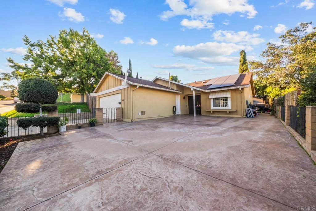 https://cdn.realtyfeed.com/cdn/127/306626960/5426506dc3f6a19e1eb8913b002cc7e6.webp