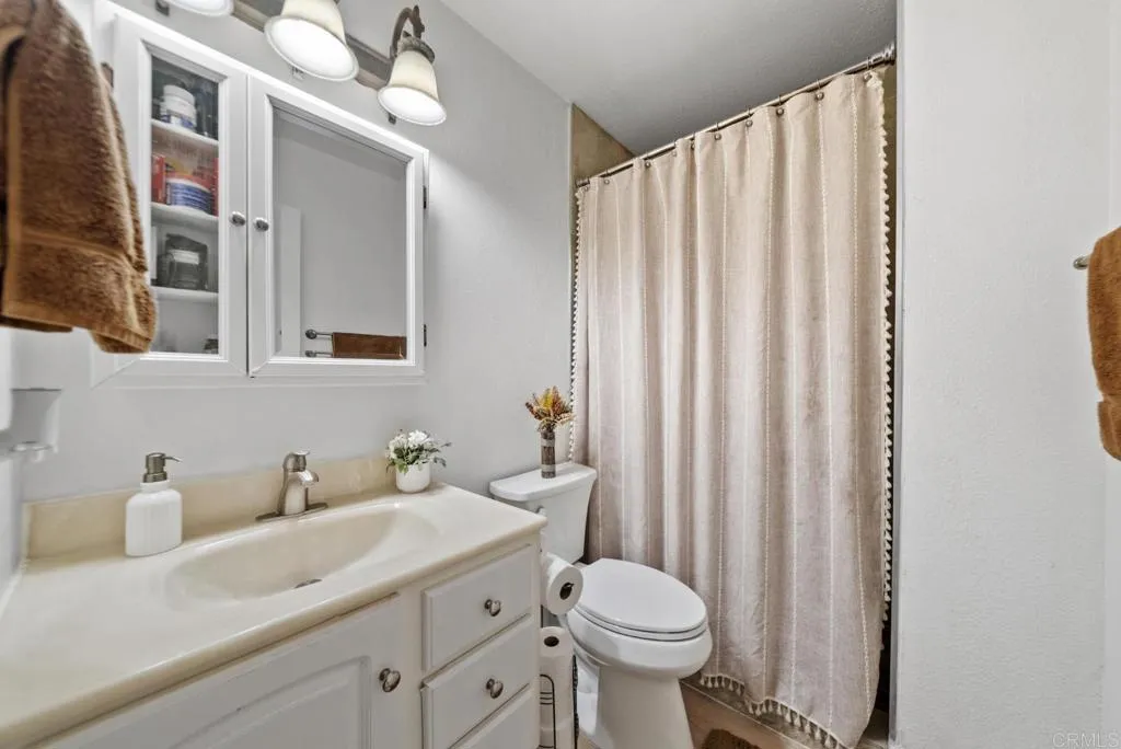 https://cdn.realtyfeed.com/cdn/127/306626960/96de1d12b85a1c0744603088a0bea052.webp