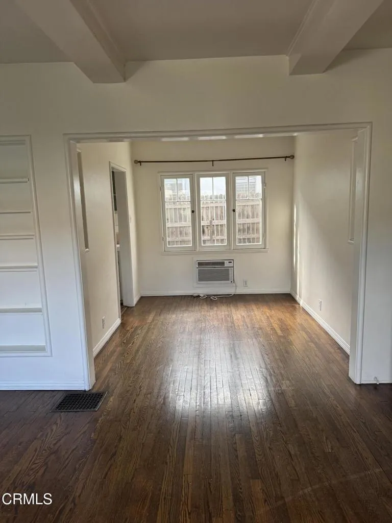 2084 E Washington Boulevard, Pasadena, CA 91104 - Photo 5 of 18, Pasadena, CA