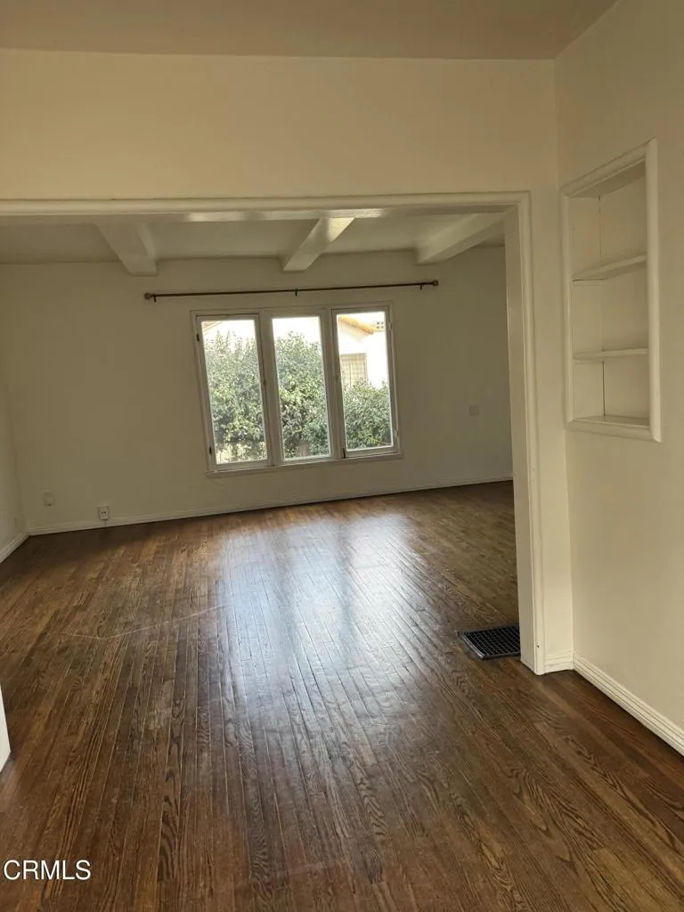 2084 E Washington Boulevard, Pasadena, CA 91104 - Photo 4 of 18, Pasadena, CA