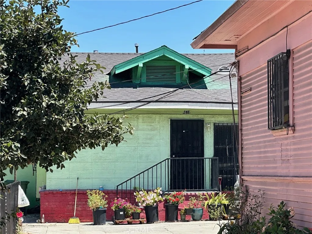 4618 Wall, Los Angeles, CA 90011 - Photo 5 of 7, Los Angeles, CA