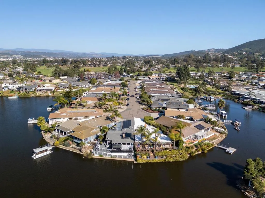 https://cdn.realtyfeed.com/cdn/127/306627069/413e51750e312d8e3e213769825b7adb.webp
