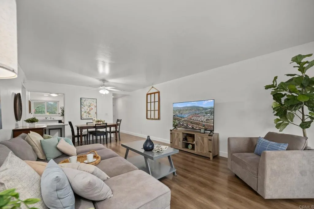 https://cdn.realtyfeed.com/cdn/127/306627069/95f7b1b76cad01297306ee09f5646abb.webp