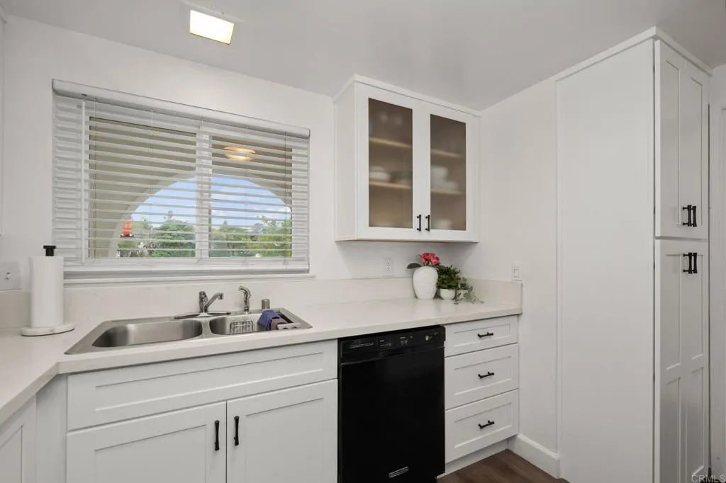 https://cdn.realtyfeed.com/cdn/127/306627069/c05059a417a2c9ef78429daaf691614d.webp