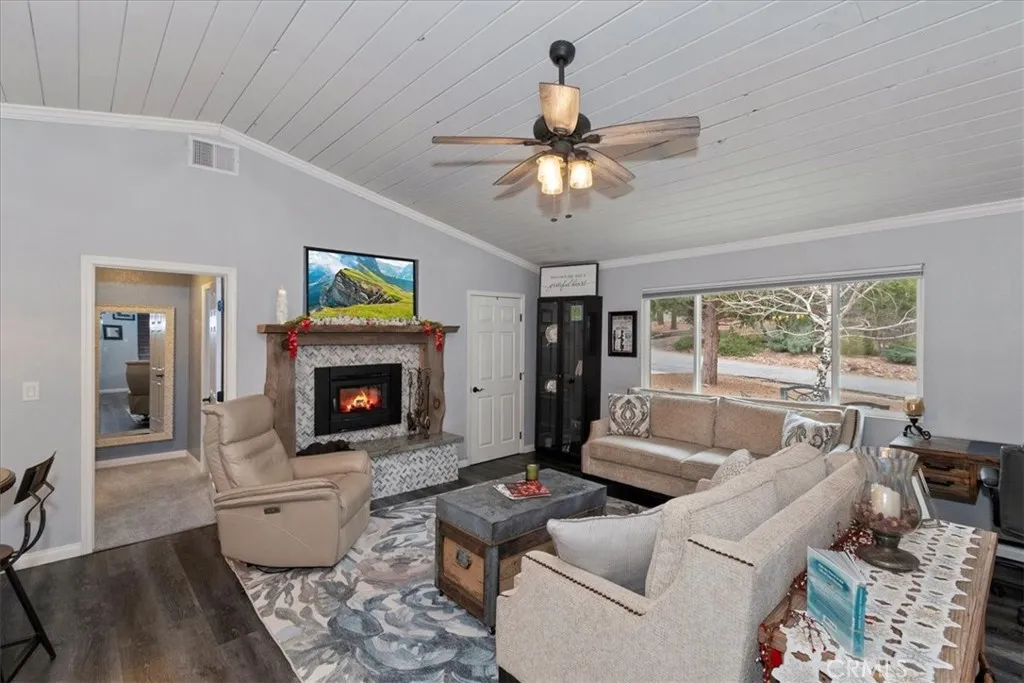 399 Crater Lake, Big Bear Lake, CA 92315 - Photo 3 of 42, Big Bear Lake, CA