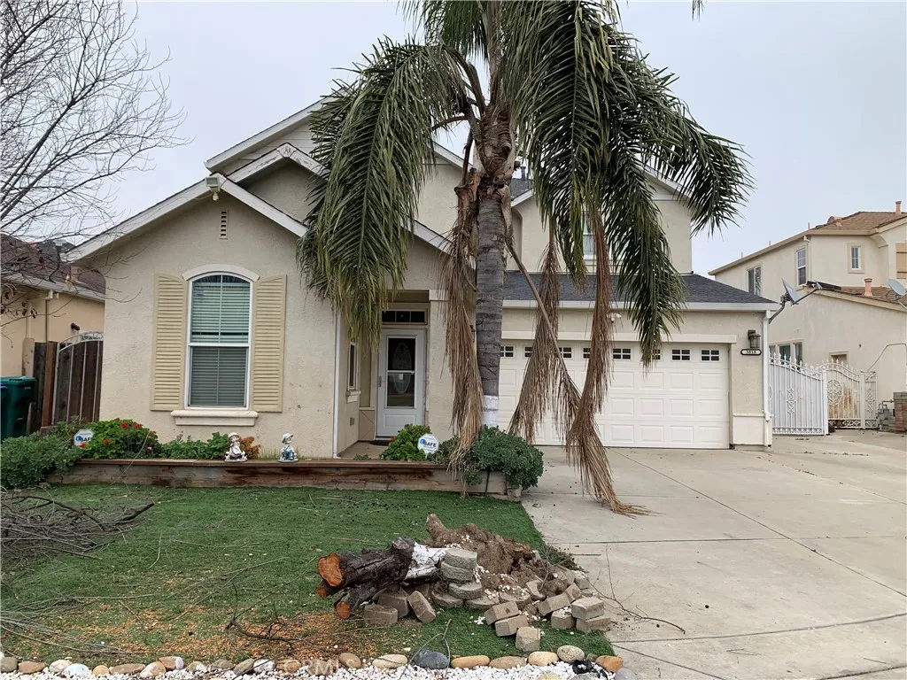 3818 Red Oak