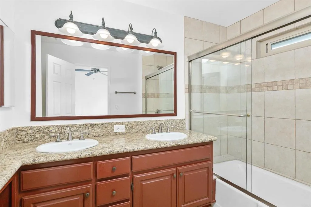 Photo #18: NDP2600756 Listing: Photo #18