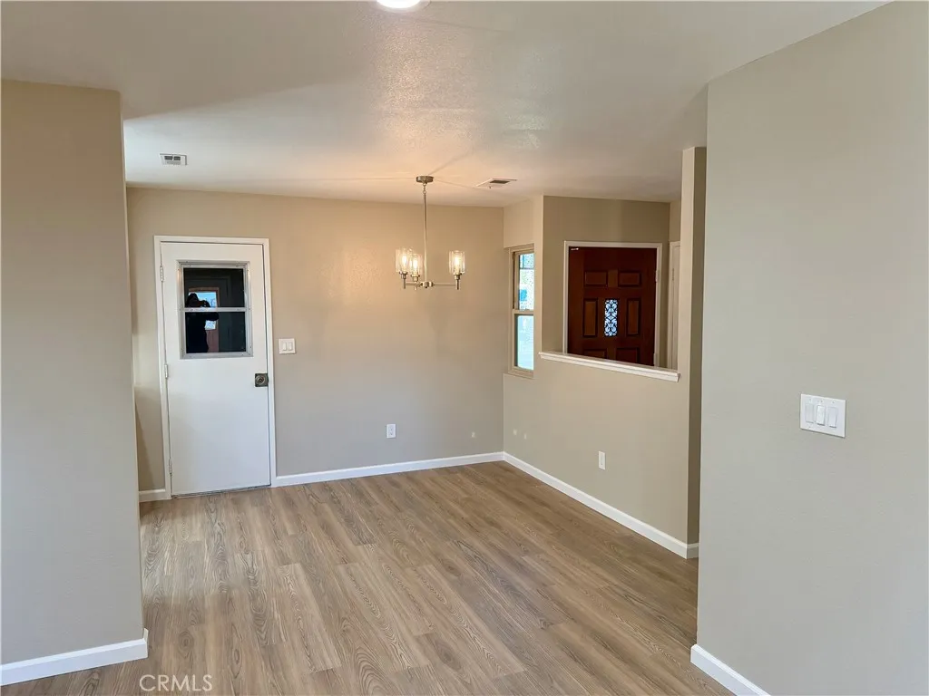 https://cdn.realtyfeed.com/cdn/127/306627159/51e60cee23db88cc9208b8c61f0683e4.webp