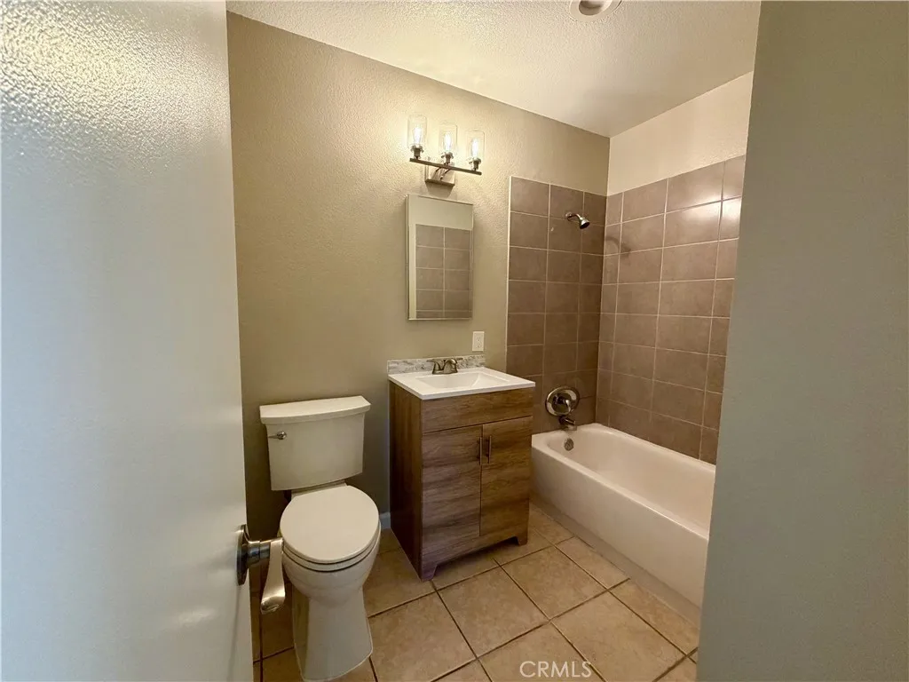 https://cdn.realtyfeed.com/cdn/127/306627159/c3d7c114b5d92d1d075af8930a26a81f.webp