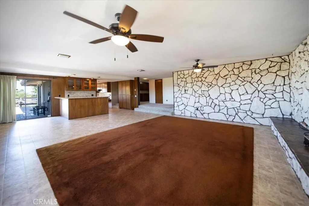 https://cdn.realtyfeed.com/cdn/127/306627166/4201f1e640e7d907cb24374519758759.webp