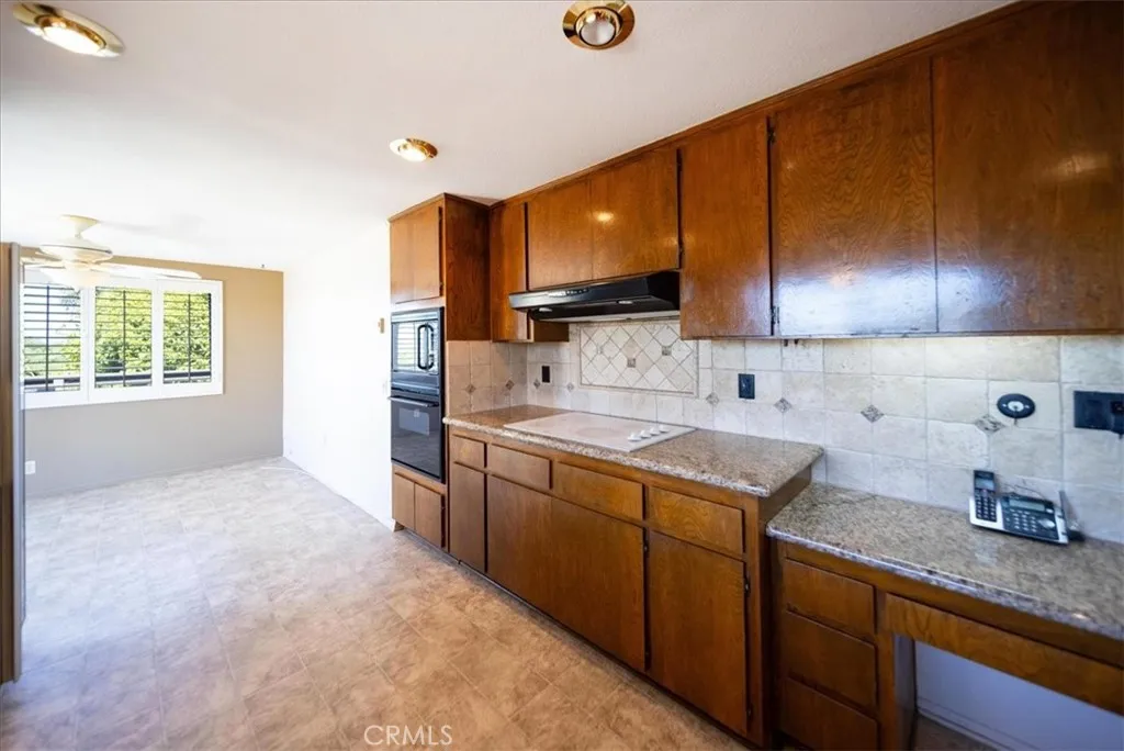 https://cdn.realtyfeed.com/cdn/127/306627166/60151f9f0ee96f1020a13aab20031d17.webp