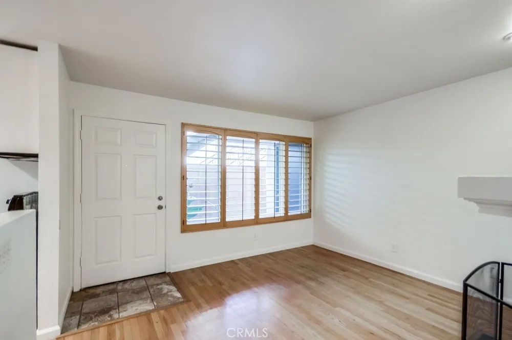 https://cdn.realtyfeed.com/cdn/127/306627199/e88e8e2406775717a40244caca7a8282.webp