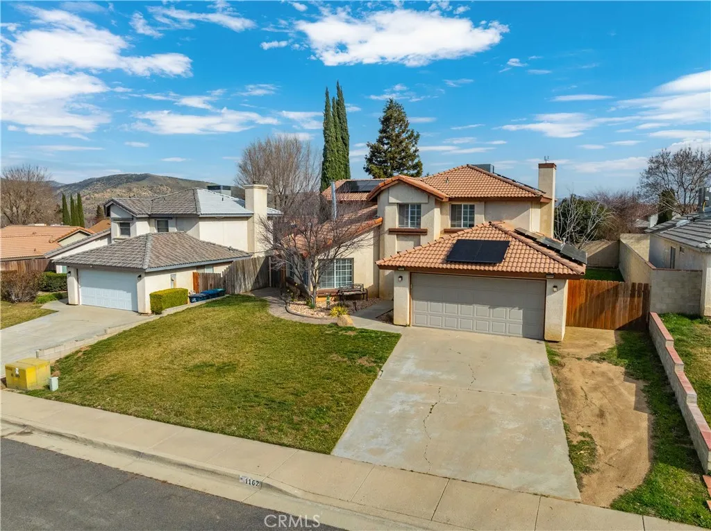 1162 Redwood Court, Tehachapi, CA 93561 - Photo 3 of 43, Tehachapi, CA