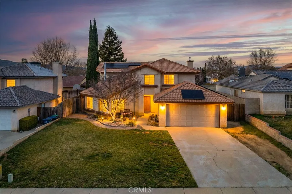 1162 Redwood Court, Tehachapi, CA 93561