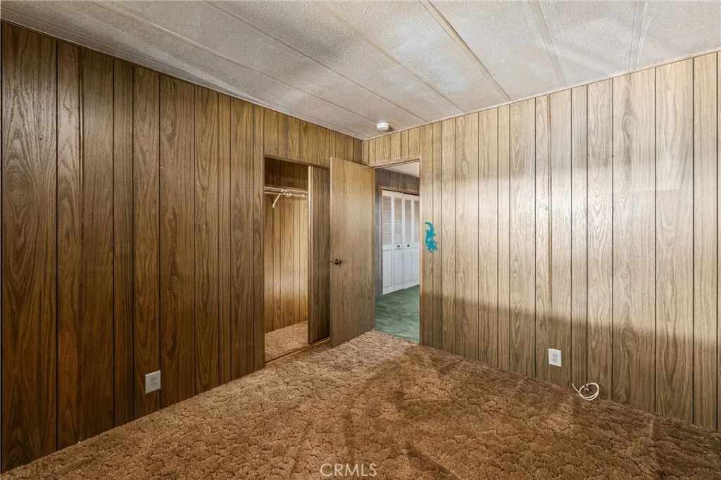 https://cdn.realtyfeed.com/cdn/127/306627251/04c1643d027b54a2a49a0684f4f215d5.webp