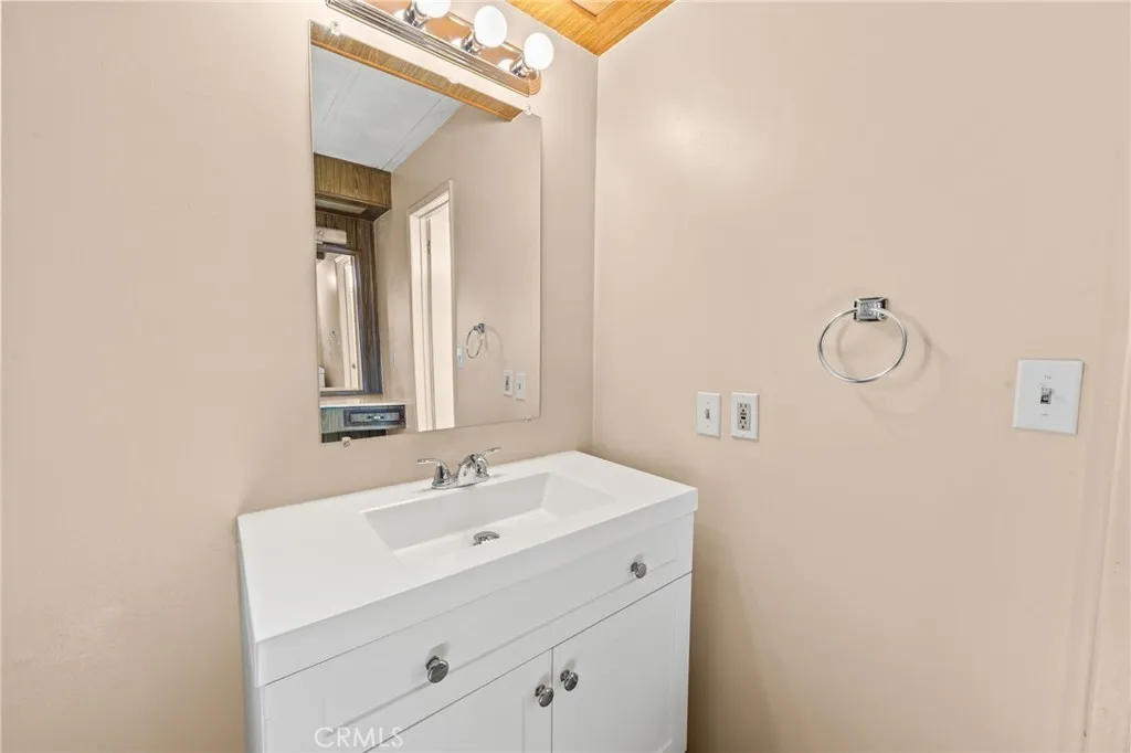 https://cdn.realtyfeed.com/cdn/127/306627251/50c9c90e54d23e0613b03b2cedd8c933.webp