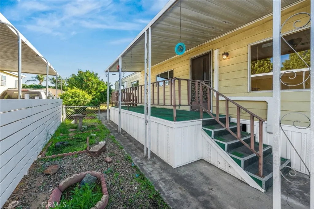 https://cdn.realtyfeed.com/cdn/127/306627251/6304f78d9eea284255f7969a418711e4.webp