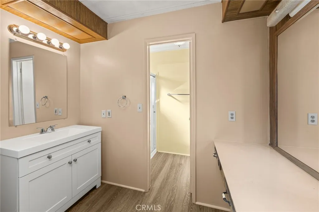 https://cdn.realtyfeed.com/cdn/127/306627251/b9ba2411802d6c4d3cc0c6ba3b1b265c.webp