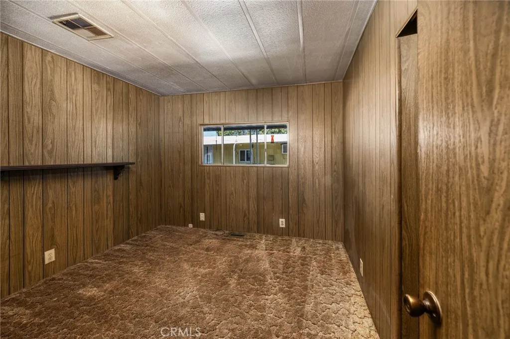 https://cdn.realtyfeed.com/cdn/127/306627251/f36bf15b02496aa0e2fe9b3fd93e3d6a.webp
