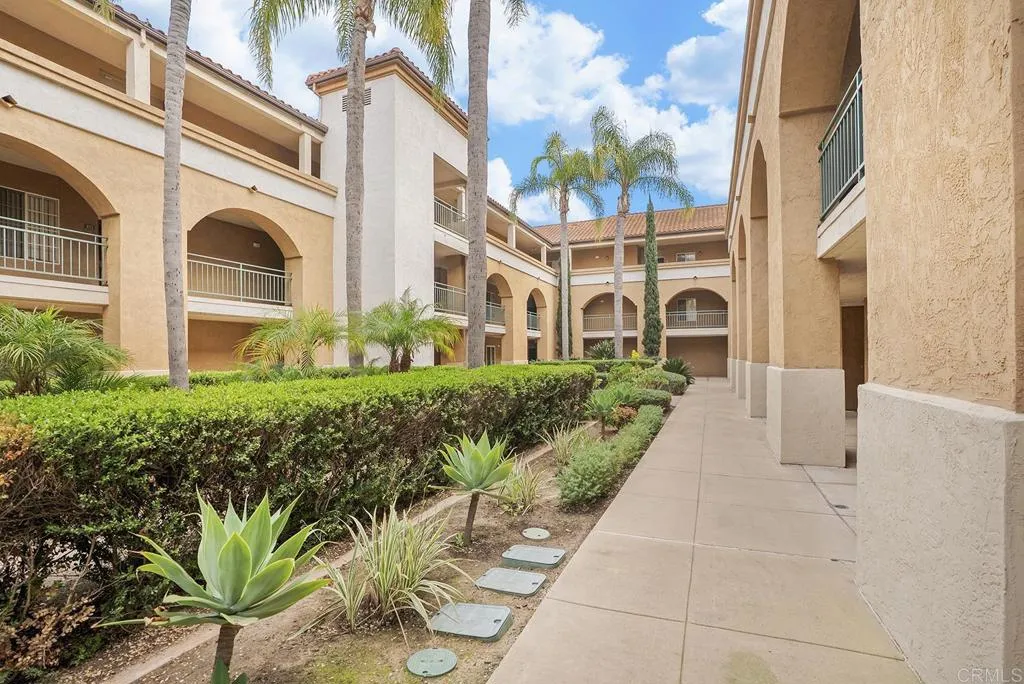 https://cdn.realtyfeed.com/cdn/127/306627274/0a1428dd9f9b761461a1130caae87993.webp