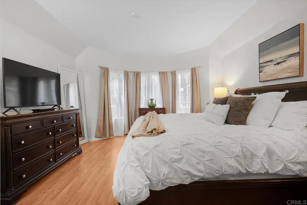 https://cdn.realtyfeed.com/cdn/127/306627274/0ed6dfc6892e4b8c59f8c77a8930c53b.webp