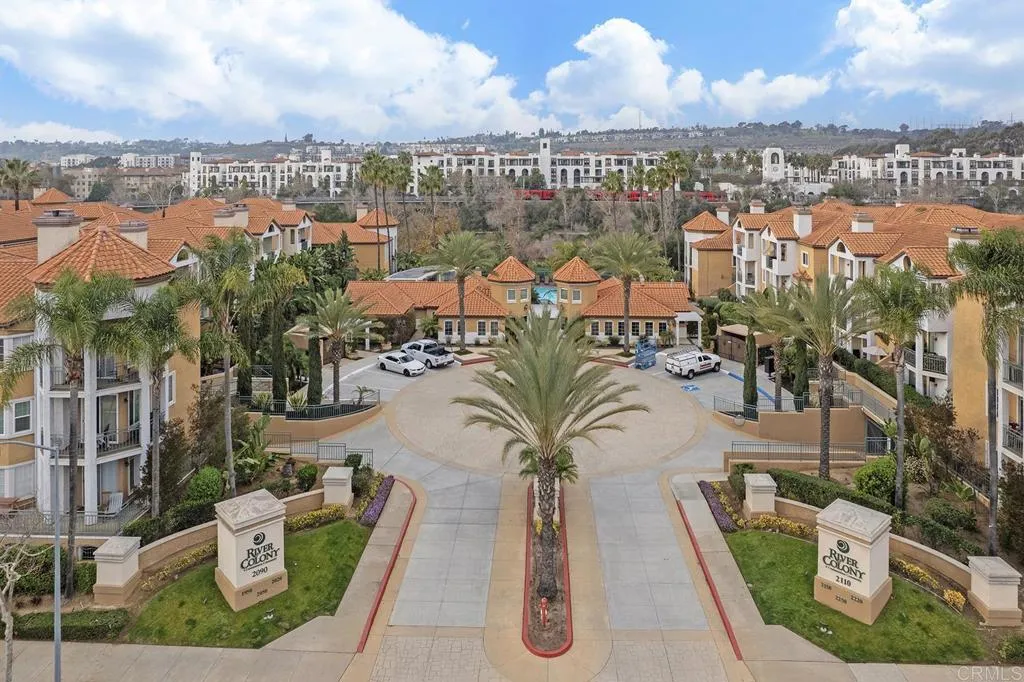 https://cdn.realtyfeed.com/cdn/127/306627274/a5450a4279fbe9e22e6f0a5be9739390.webp