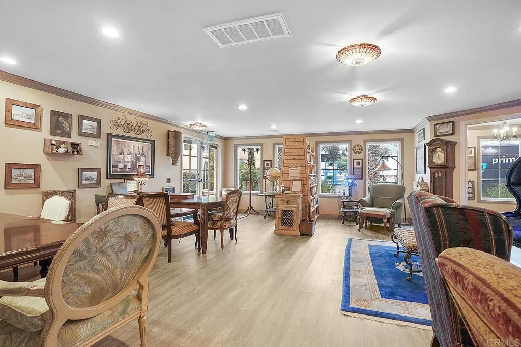 https://cdn.realtyfeed.com/cdn/127/306627274/fd0a9bba6aca1ab3f070a27a943db59f.webp