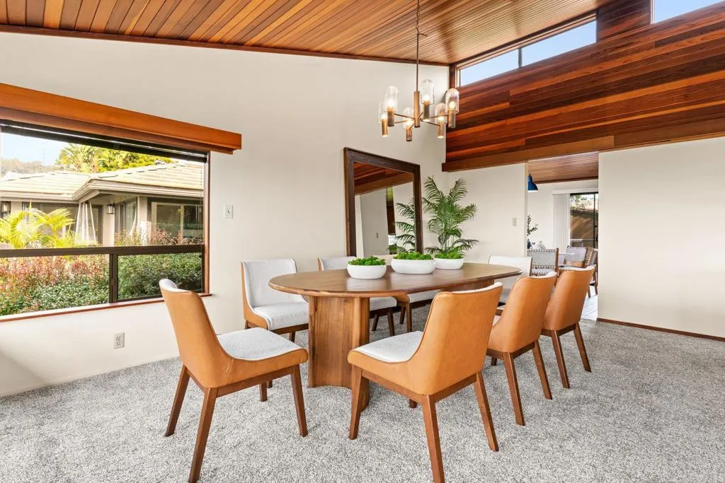 https://cdn.realtyfeed.com/cdn/127/306627379/194c5917c015e2abd26a6f2f81ce19af.webp