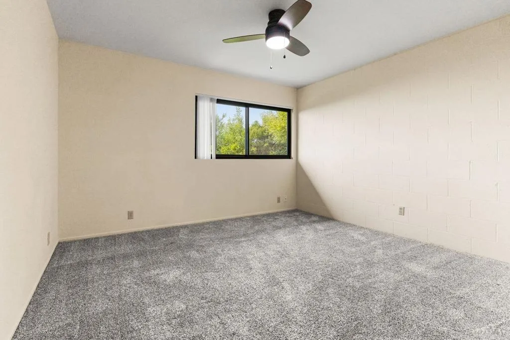 https://cdn.realtyfeed.com/cdn/127/306627379/cca13927d334f4317b8ee35c14cd2df9.webp