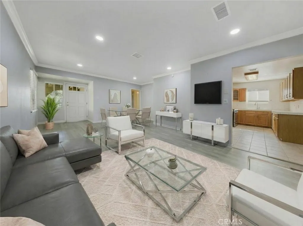 12557 Debell Street, Pacoima, CA 91331 - Photo 4 of 31, Pacoima, CA