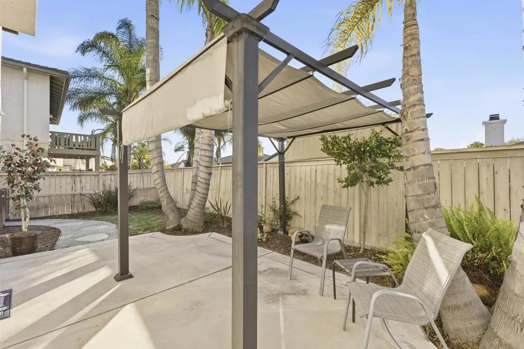 https://cdn.realtyfeed.com/cdn/127/306627419/0b993d13cfaa7f99f2b0d7d297c14123.webp