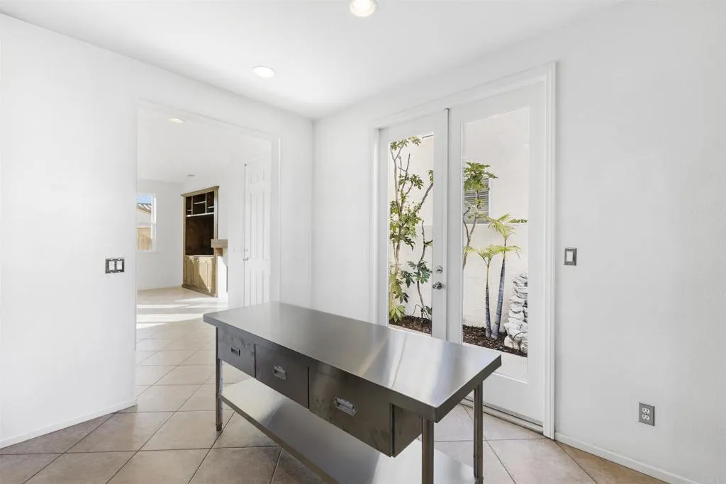 https://cdn.realtyfeed.com/cdn/127/306627419/5b1dce5d367b0603ab256181ee068143.webp