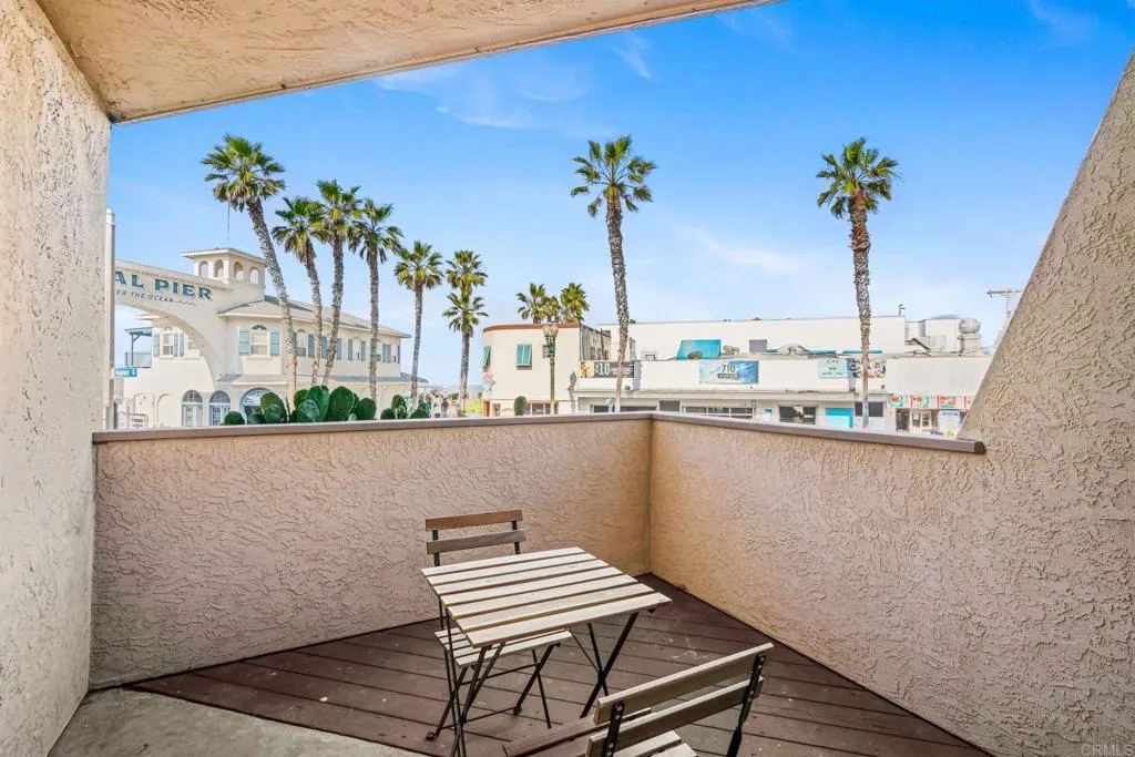 https://cdn.realtyfeed.com/cdn/127/306627424/0790180175556dd71ed86606fae4d8e8.webp
