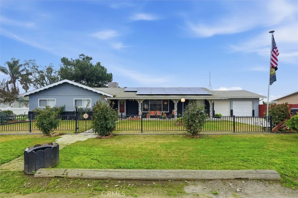 23468 Valeta Drive, Chowchilla, CA 93610 - Photo 3 of 35, Chowchilla, CA