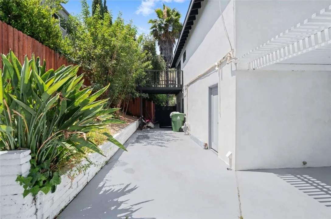 3448 Ardsley Place, Encino, CA, 91436