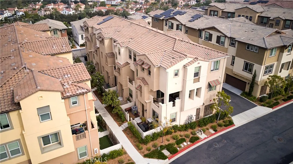 https://cdn.realtyfeed.com/cdn/127/306627505/2c047e54b25f08ec315f23159c3b056c.webp