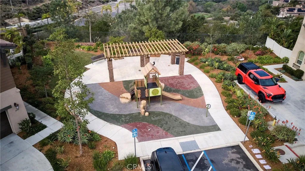 https://cdn.realtyfeed.com/cdn/127/306627505/3cfd902a2f844db0bc90198ee7eac30f.webp
