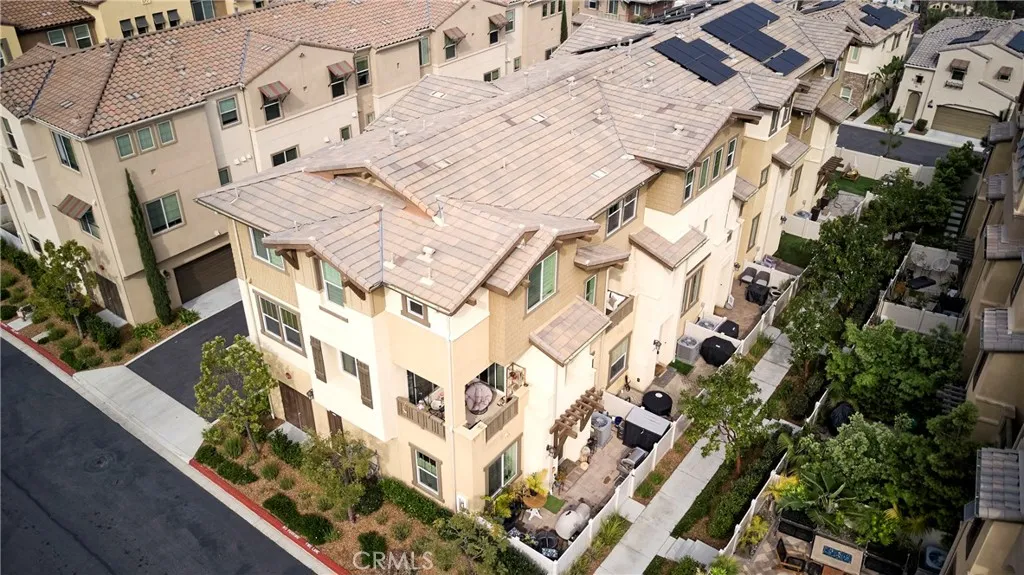 https://cdn.realtyfeed.com/cdn/127/306627505/8aff287825a2fb3589056085cdecb21e.webp