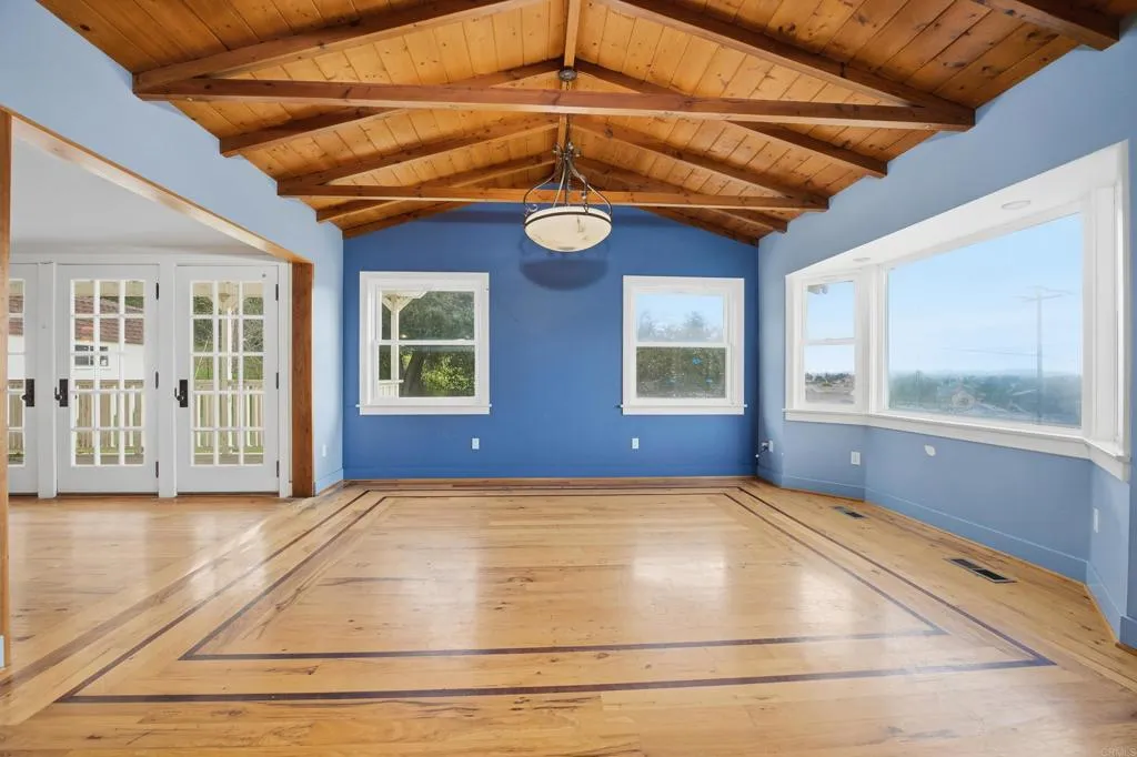 https://cdn.realtyfeed.com/cdn/127/306627514/e9173b459f5b91ce745f32ac6d76a3e9.webp