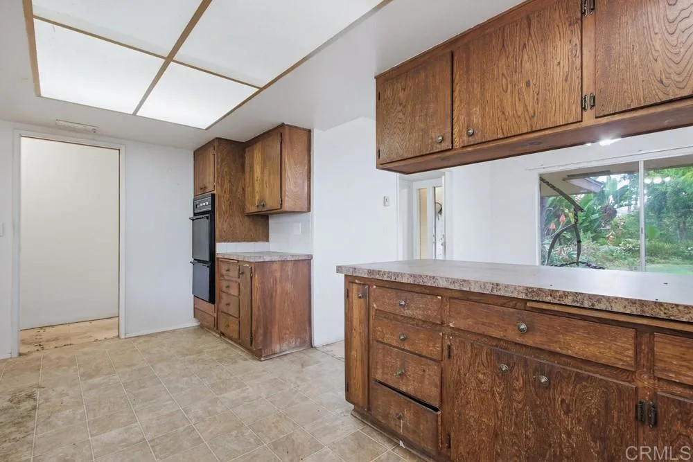 https://cdn.realtyfeed.com/cdn/127/306627536/86230be4d81b08481c476b3ed2024373.webp